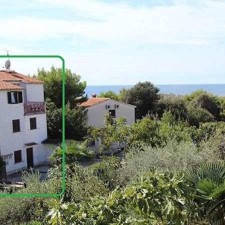 Apartmen Relax 200 M T Beach Rovinj Extérieur photo