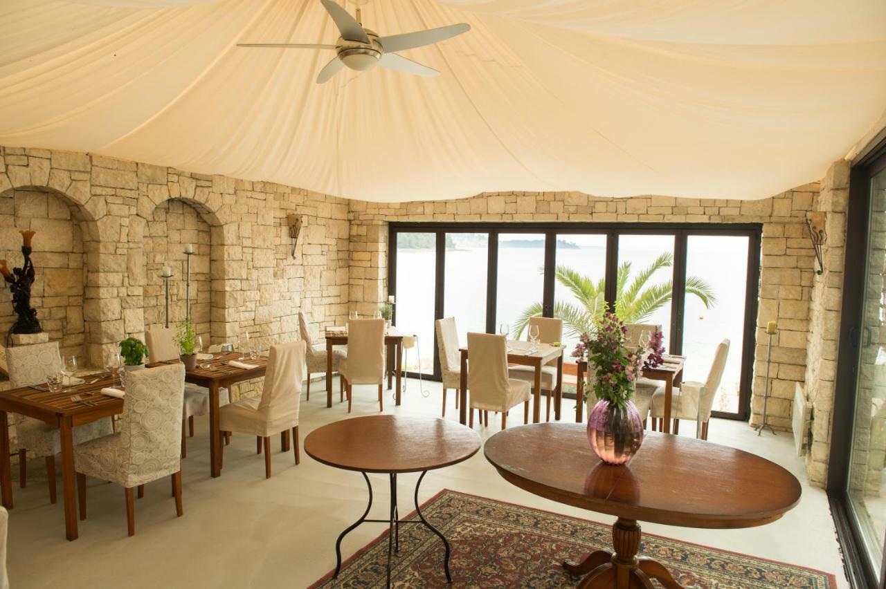 Apartmen Relax 200 M T Beach Rovinj Extérieur photo