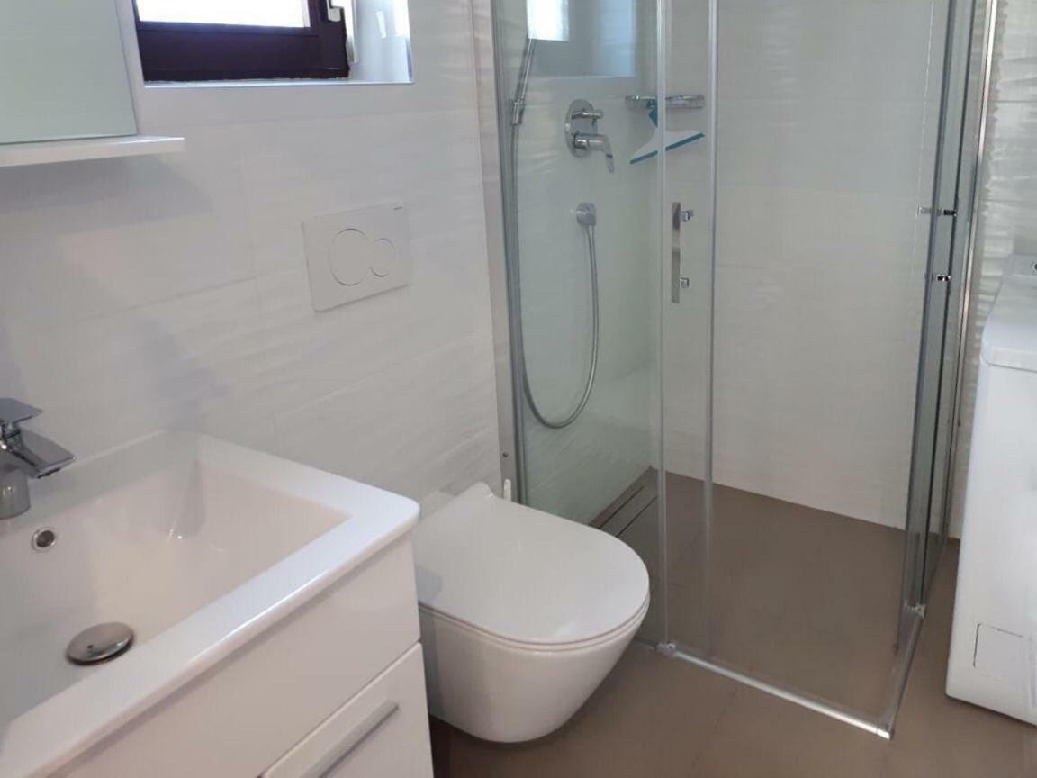 Apartmen Relax 200 M T Beach Rovinj Extérieur photo